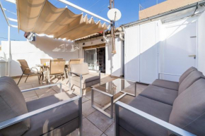 FLORIT FLATS - CENTER 2BR 2BA ATTIC TERRACE VIEW WIFi AC